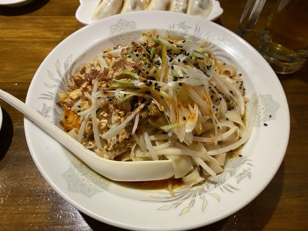 汁なしタンタン刀削麺