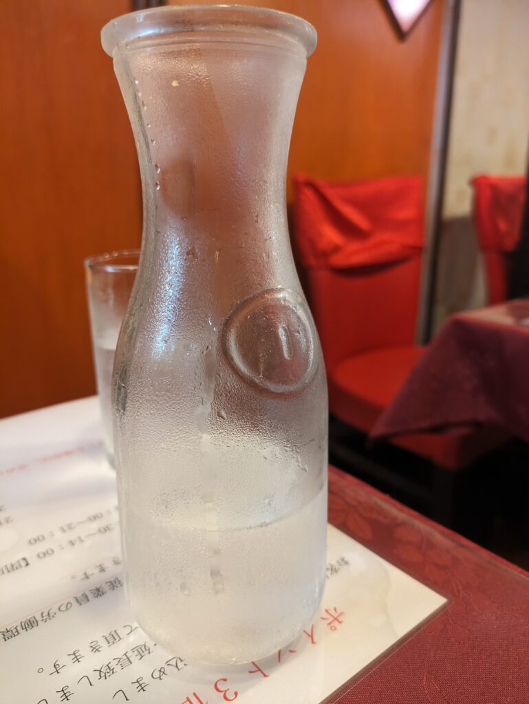 天心　デキャンタ水