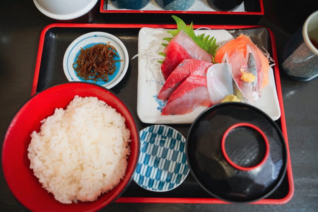 おさしみ屋　網元伊豆　おさしみ定食