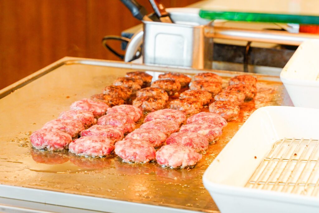 ヒルトン東京ベイ　フォレストガーデン　ハンバーグ