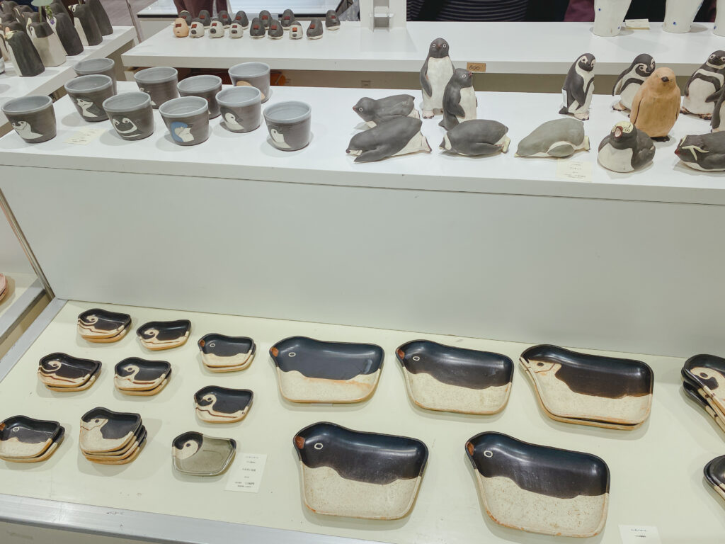 新宿ペンギンバザール 陶器1