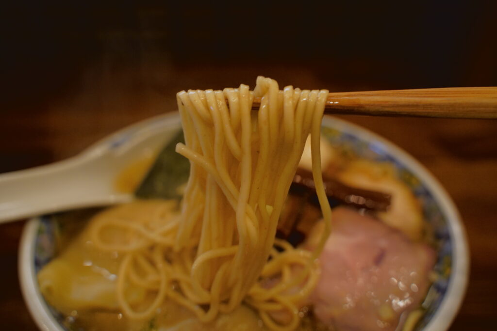 奈つや 麺