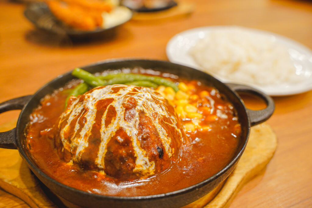 モンブラン吾妻橋店　ハンバーグシチュー２