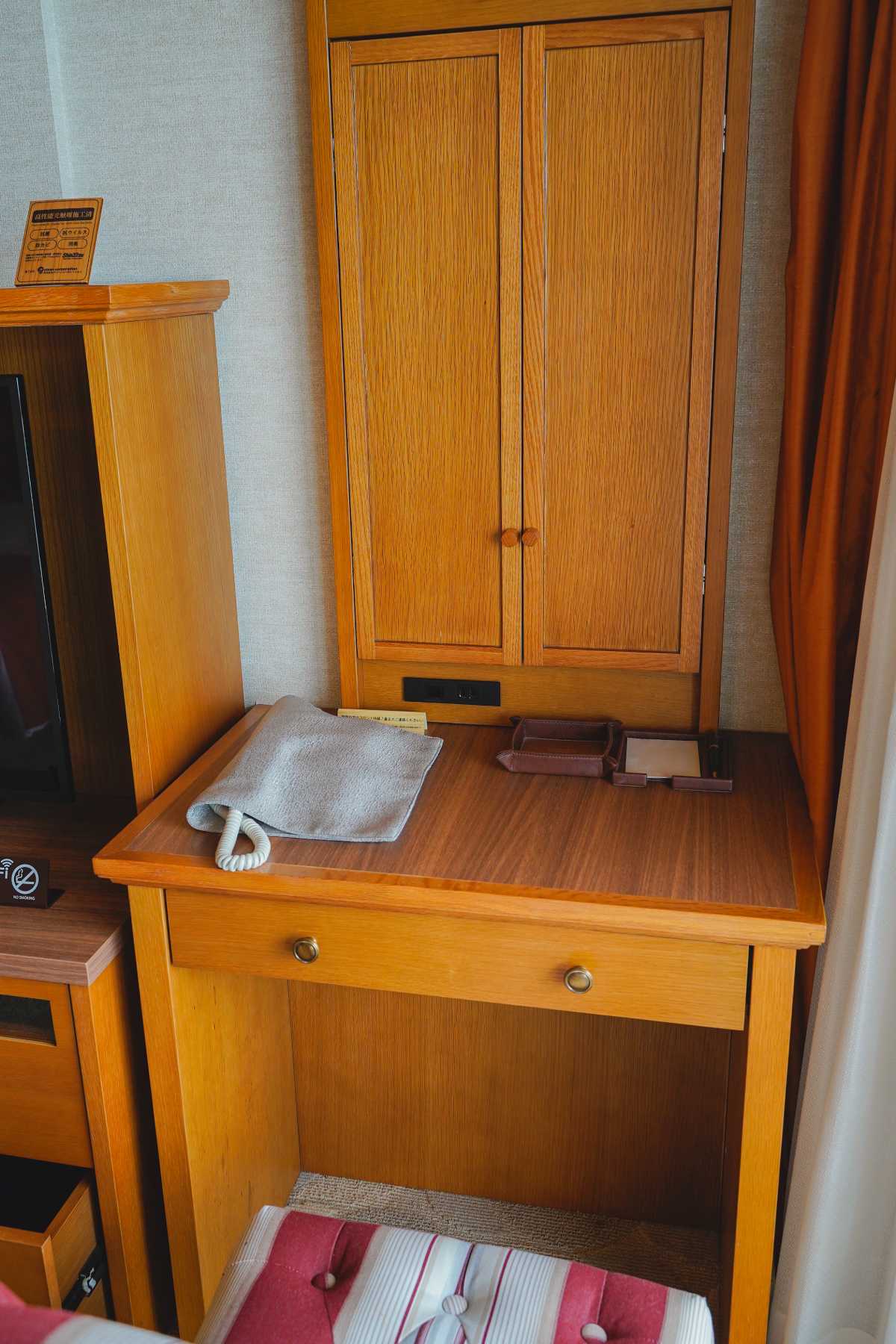 ラビスタ横須賀観音崎テラス　ドレッサー