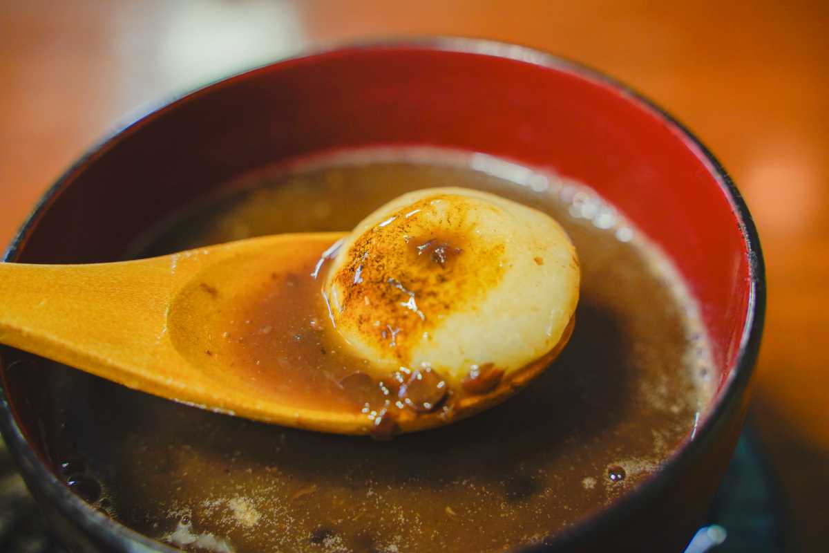 池田屋　おしるこ　中のおもち