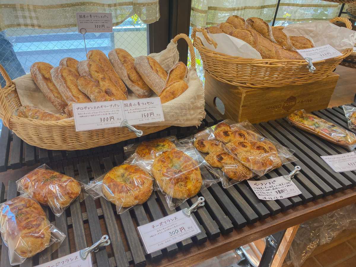 ベーカリーカルテット　店内商品