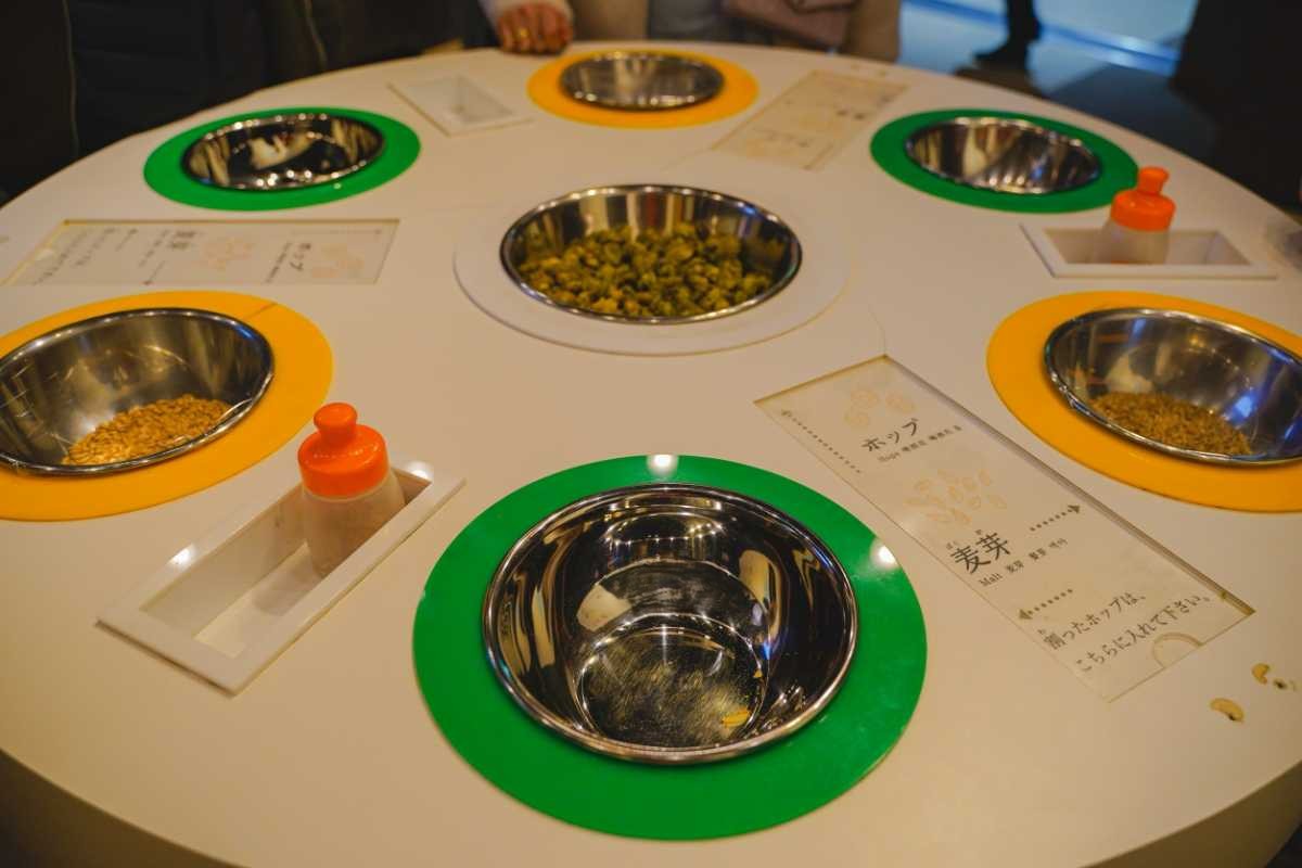 キリンビール横浜工場 ホップと麦芽の試食