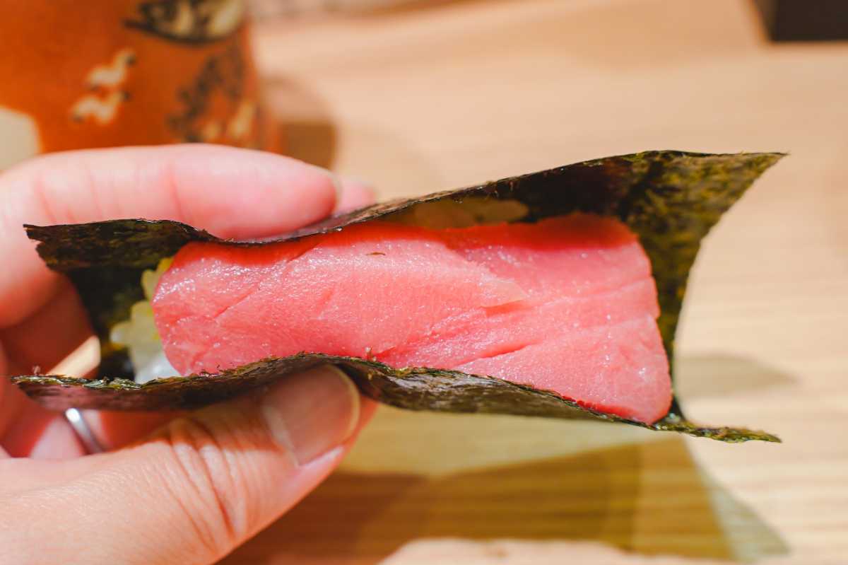 根室花まる 立ち食い寿司 寿司3