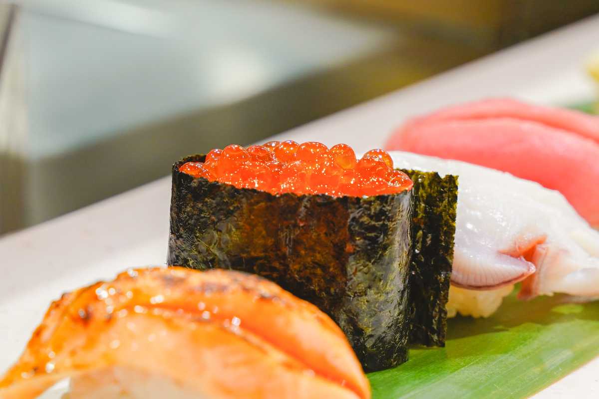 根室花まる 立ち食い寿司 いくら