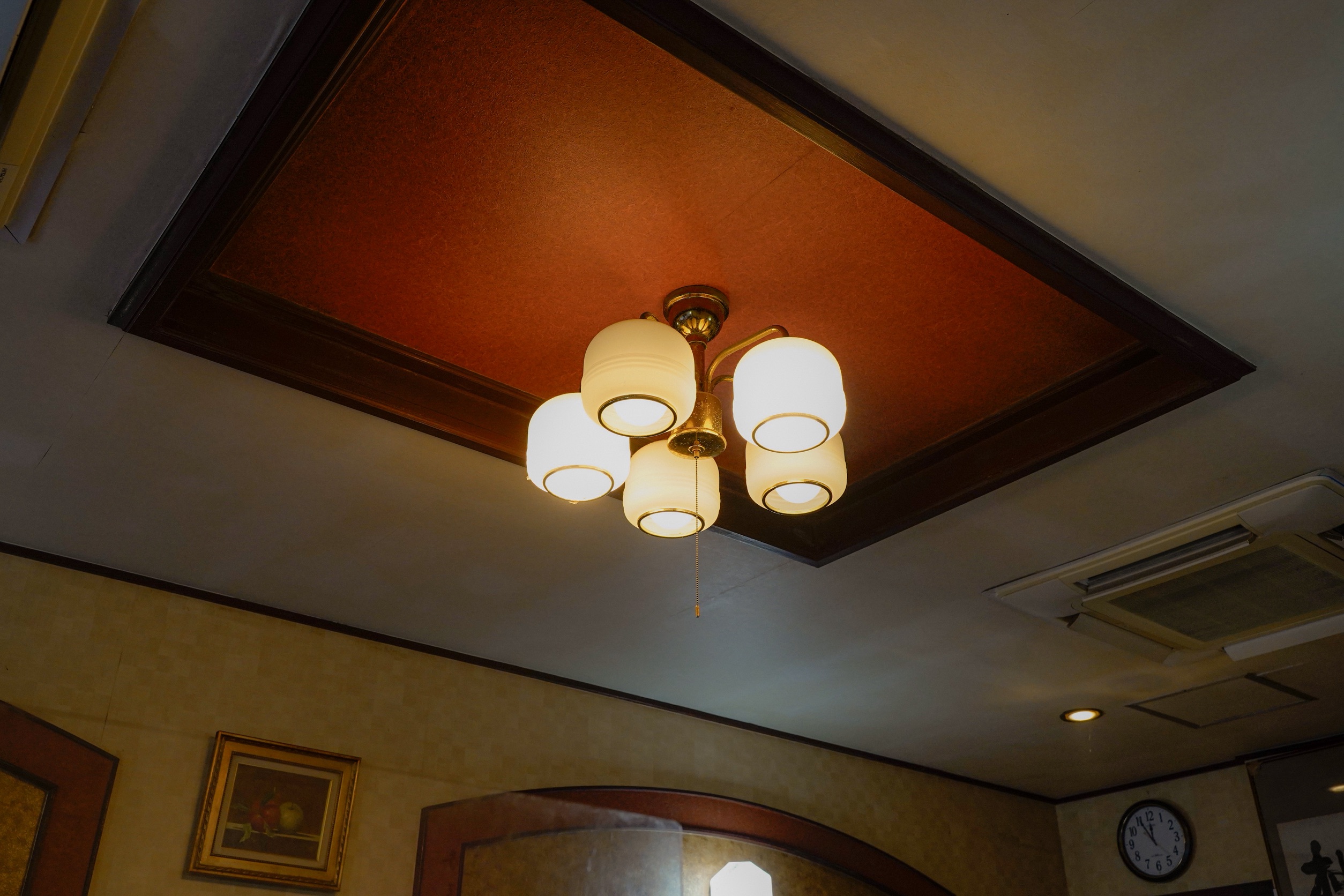 桃林　店内のライト