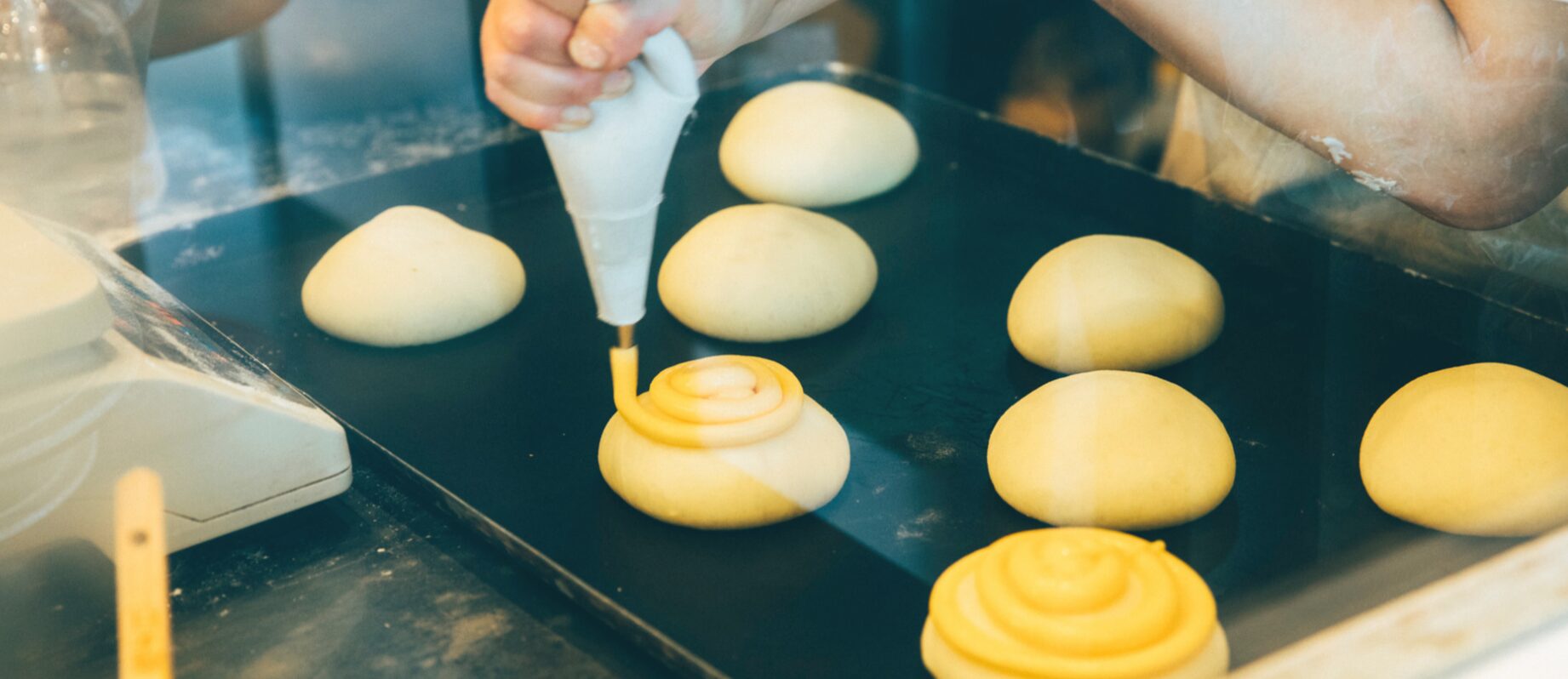 パティスリーストラスブール ケーキ焼成中