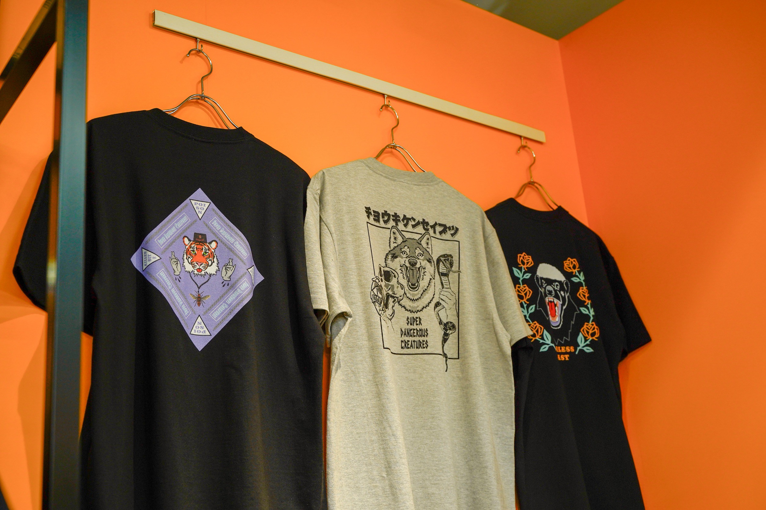 『超危険生物展』グッズ イラストレーターコラボグッズ2