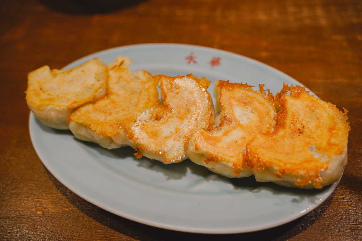 永華佐野店 餃子