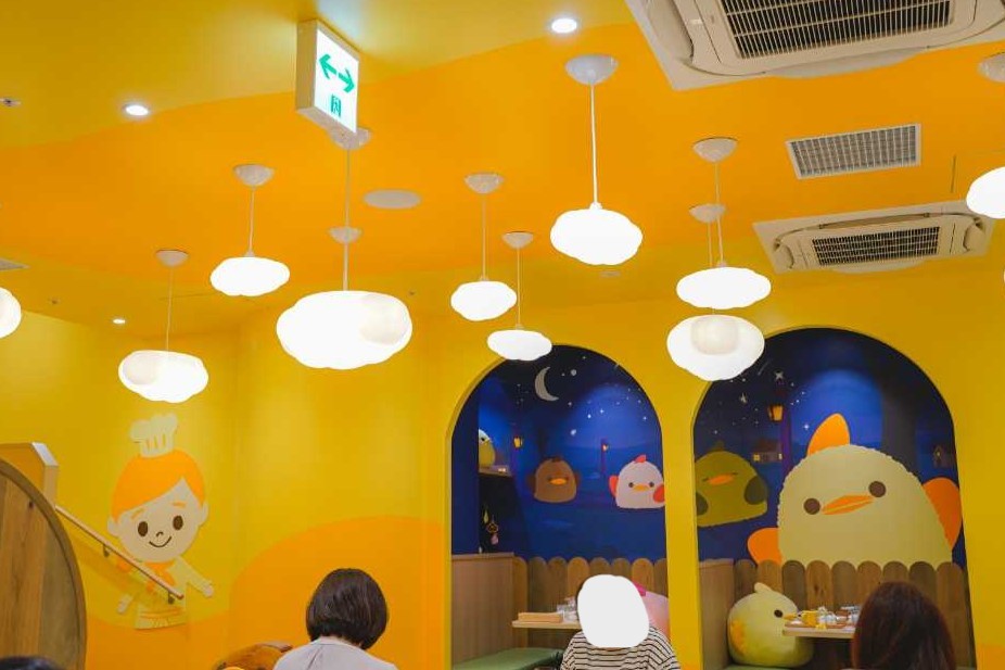 ぴよりんvillage 店内
